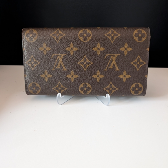 Authentic Louis Vuitton Limited Edition Christmas Animation Bumper Cars Wallet - Picture 3 of 13